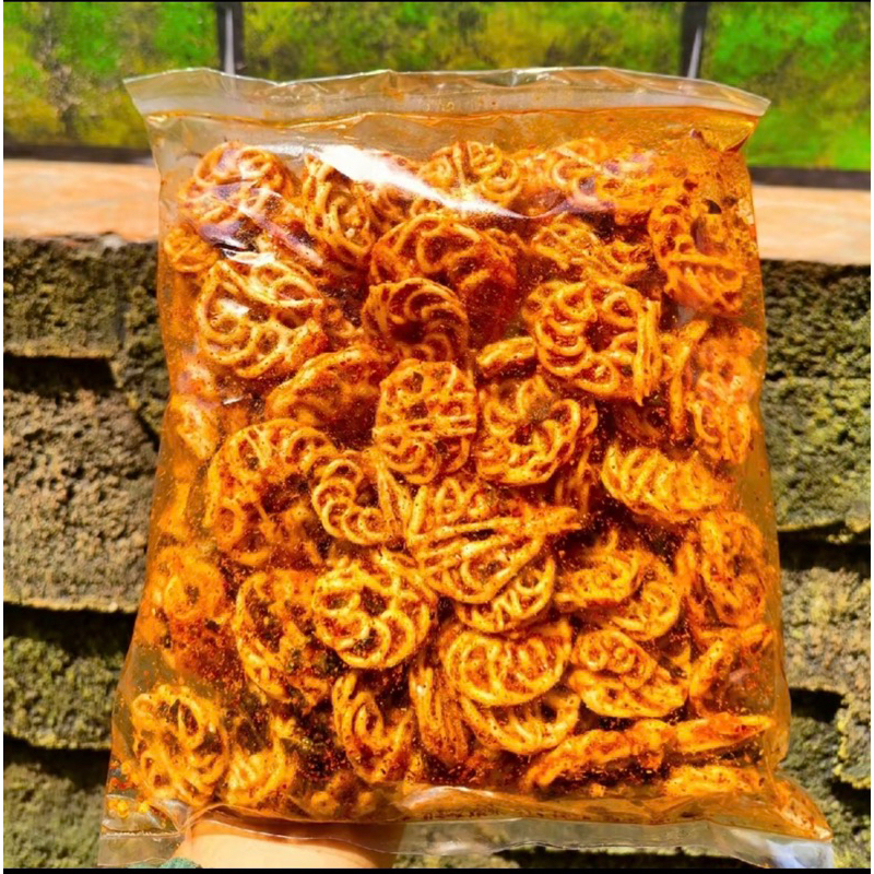 

keripik rafael viral pedas daun jeruk