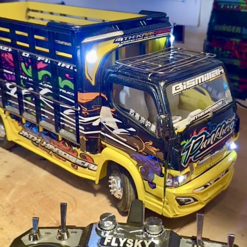BOSS KECIL TRUK OLENG FULL VARIASI MINIATUR TRUK VIRAL