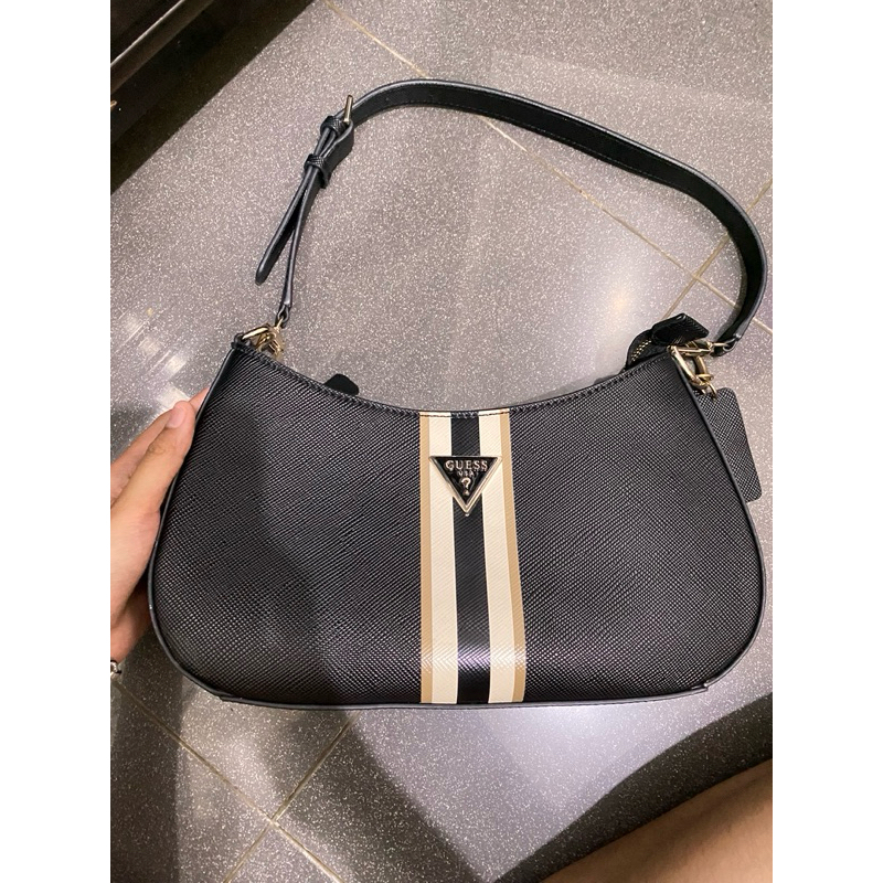 Shoulder bag Guess 100% Ori - PRELOVED
