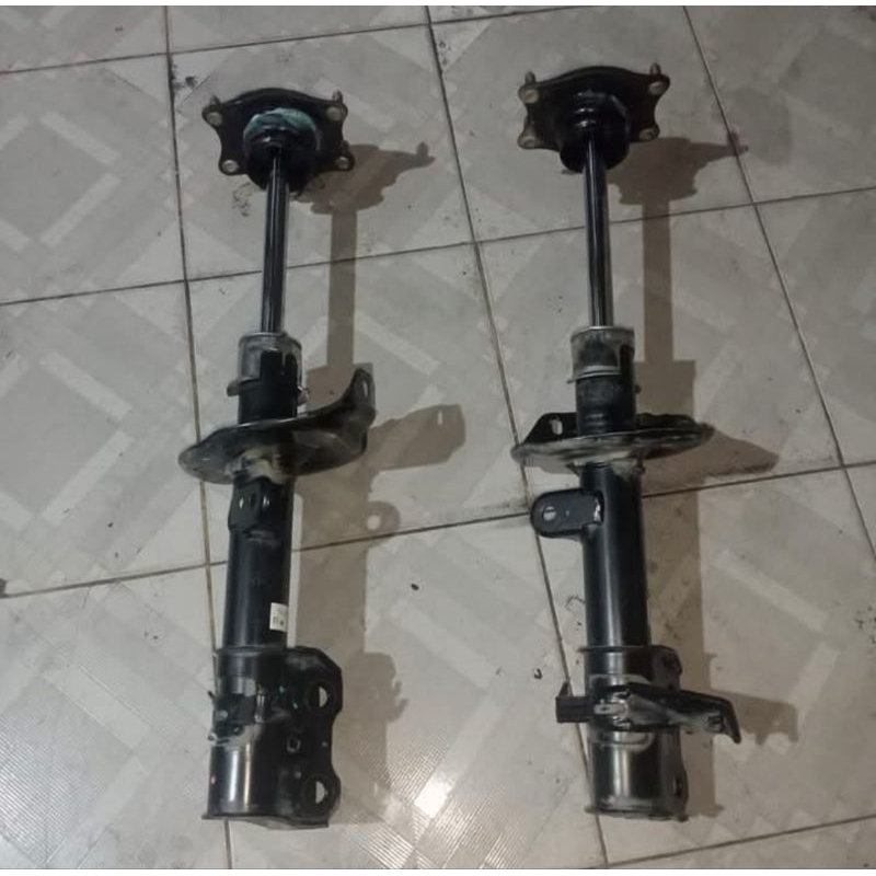 Shockbreaker depan copotan Honda CRV gen 3 & 4