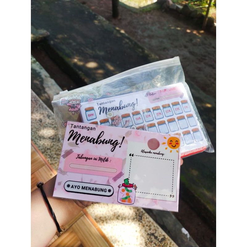 

Amplop Target Menabung Isi 12 lembar Untuk 1 Tahun Gratis Pulpen Warna