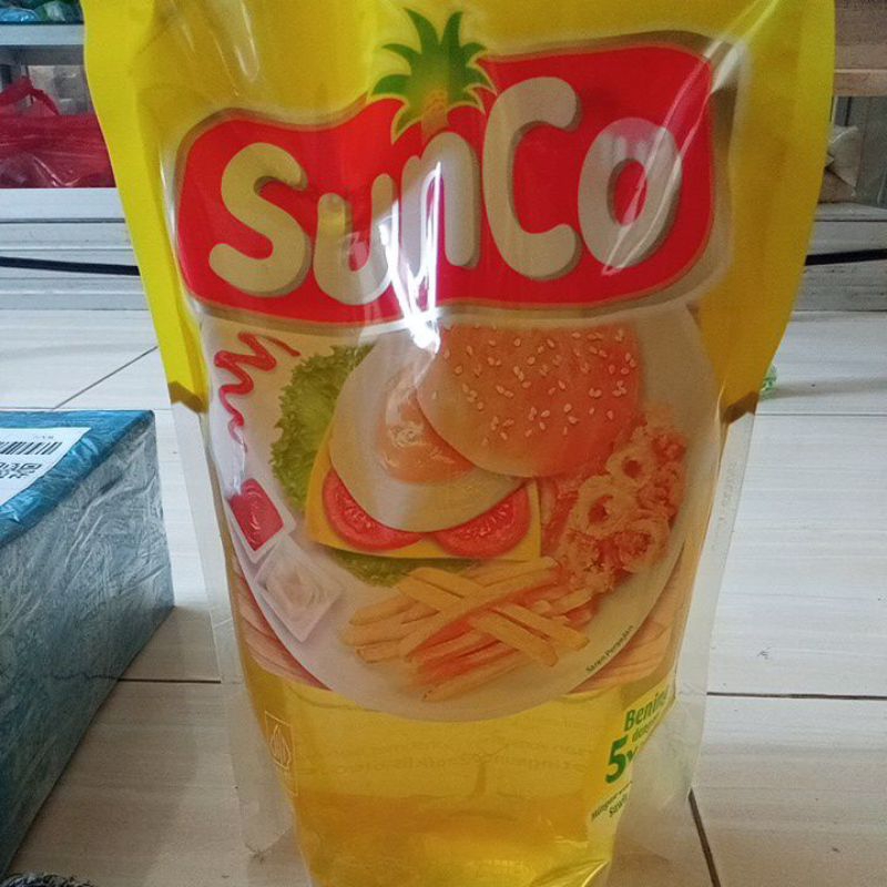 

Minyak Goreng Sunco 2L Kemasan Pouch Promo