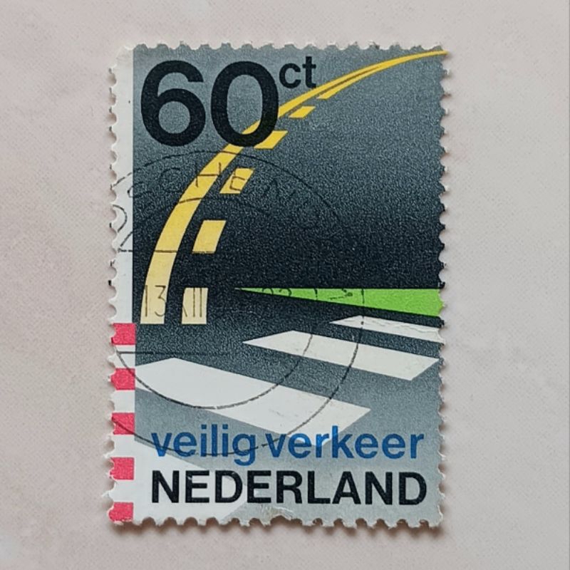 

(AA) Perangko Belanda 1982 Veilig Verkeer Nederland - Lane Marking & Zebra Crossing 60 cent Used