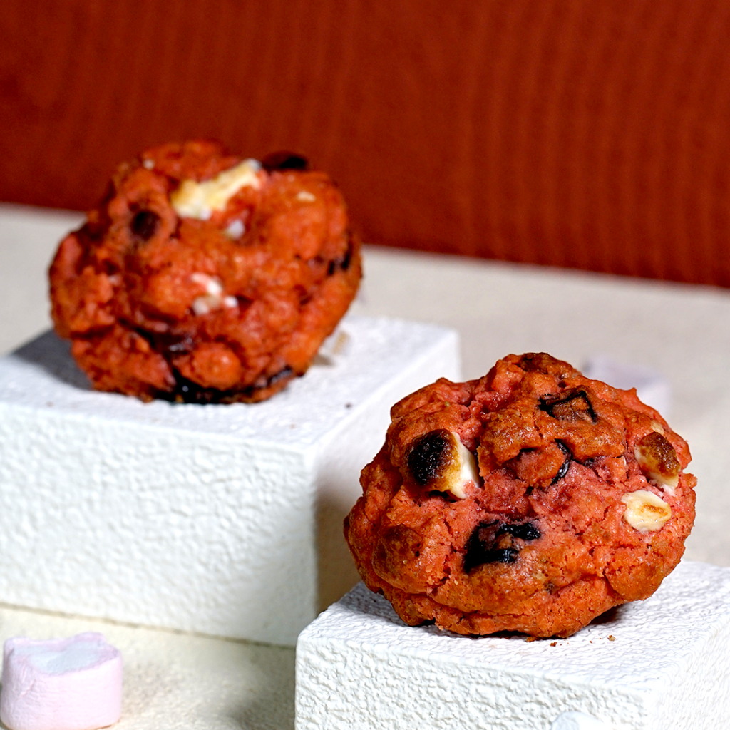 

Soft Cookies 65gr – Bakervi Red Velvet Cream Cheese | Cookies Premium Isi Cream Cheese