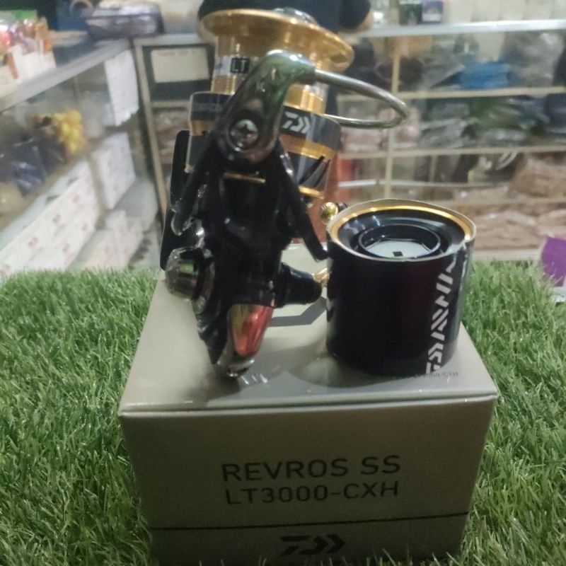 Reel Daiwa Revros SS LT3000 CXH