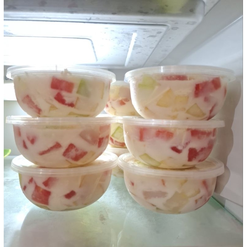 

Salad Buah Yogurt Fresh 200 ml dan 300 ml