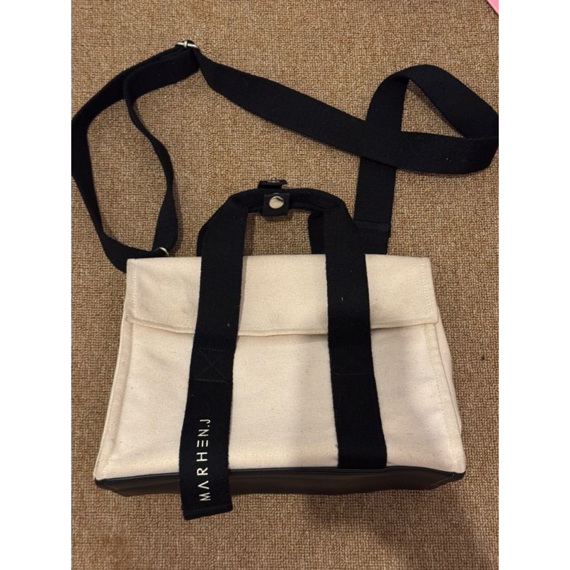 PRELOVED Marhen.J sling bag medium / Marhen J korean bags