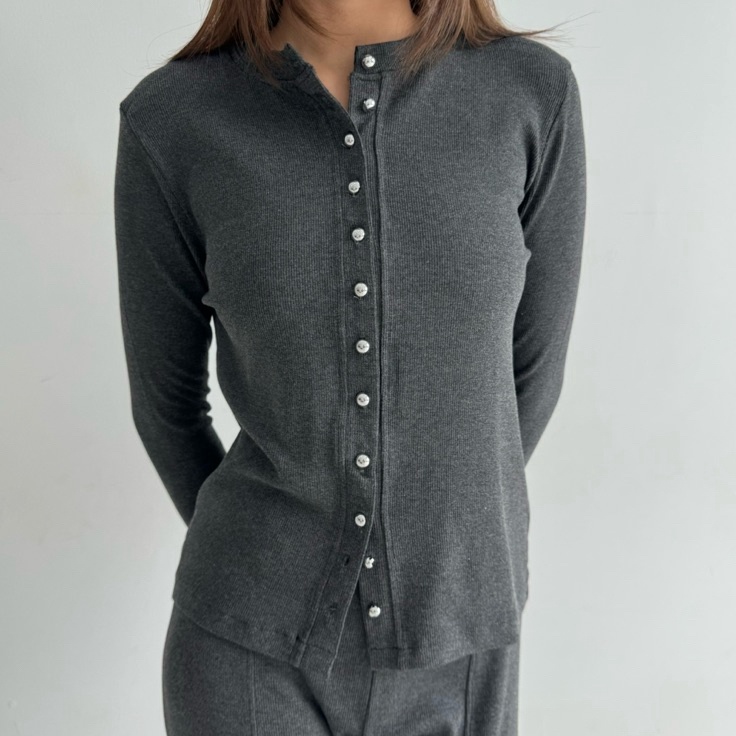 KAIA TOP  Atasan Knit Wanita Lengan Panjang Basic Korean Top Summer Baju Knit Kancing Rib Wanita Lon