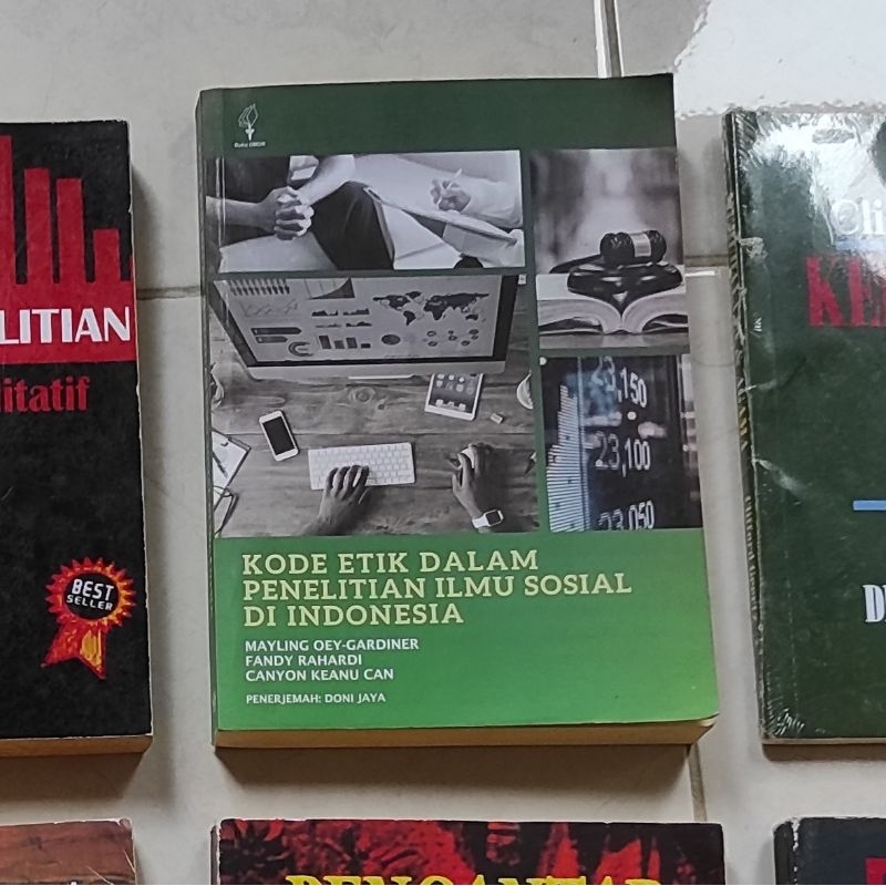 Buku Kode Etik dalam Penelitian Ilmu Sosial di Indonesia - Mayling O, dkk (Preloved)