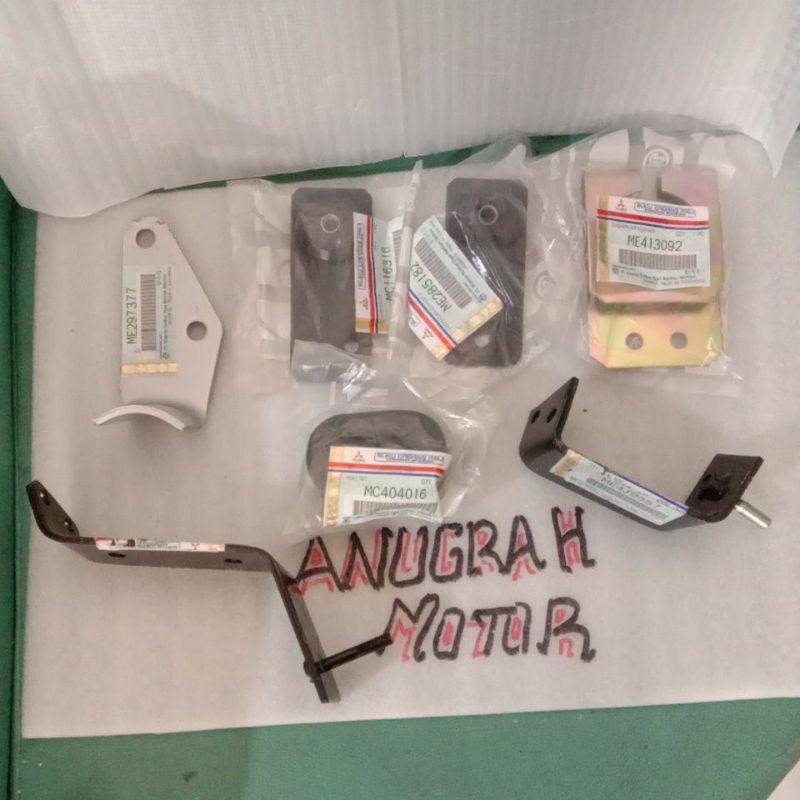 set karet plat gantungan knalpot Mitsubishi canter hdx orsinil