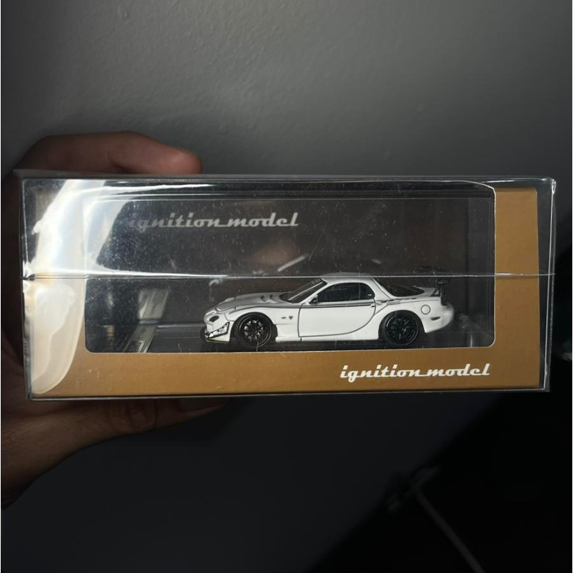 Ignition Model Resin Mazda RX7 FEED white