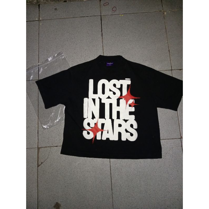 T-SHIRT BOXY LOST IN THE STARS BLACK