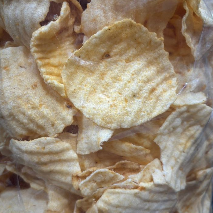 

Keripik PUYUR Magelang - 1 kg / Makanan Khas Magelang / Puyur Gurih Manis / Keripik Kerang putih