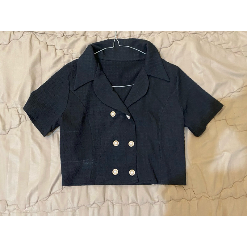 Baju Atasan Hitam Wanita
