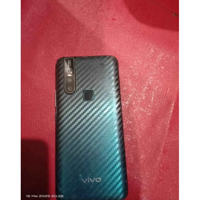 Vivo v15 ram 6/64 minus