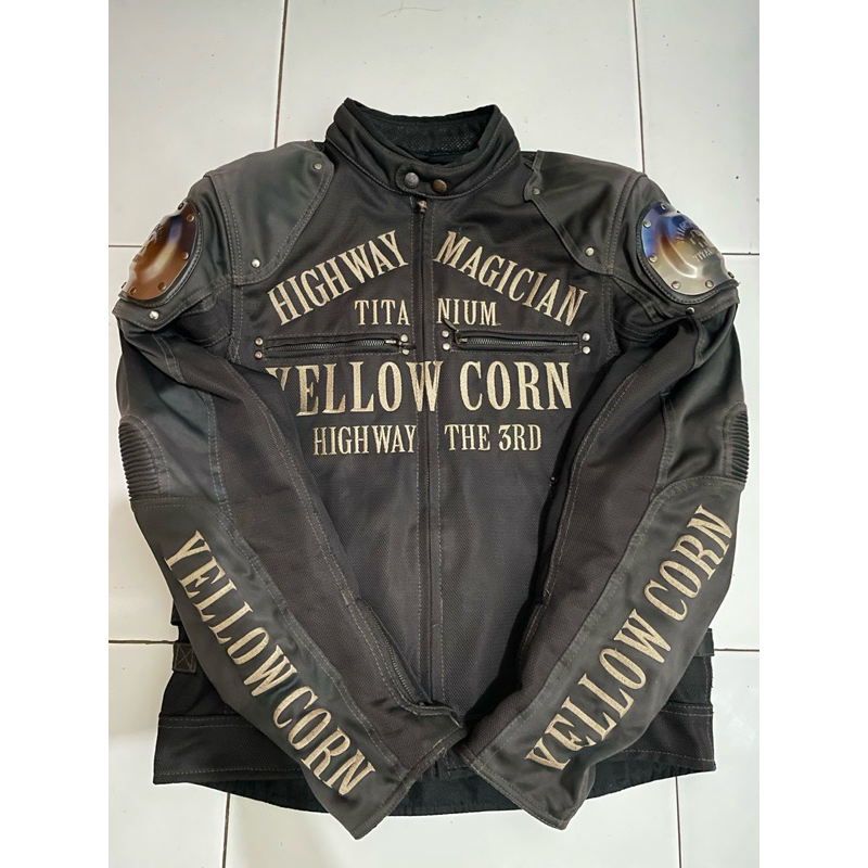 jacket yellow corn