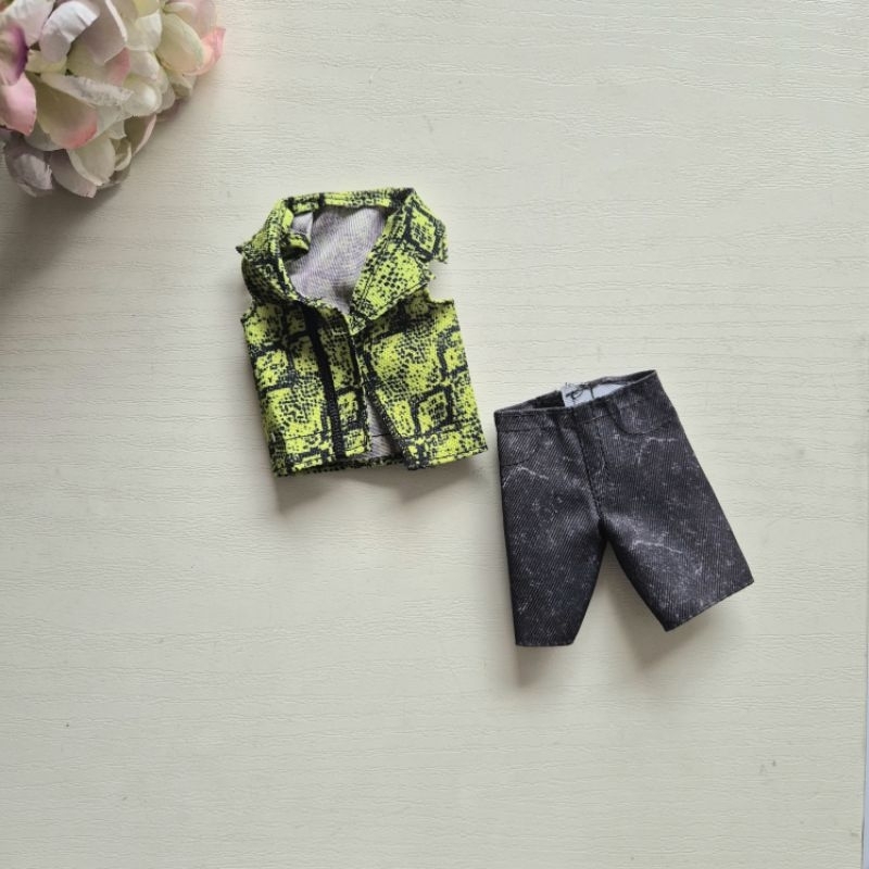 Baju Barbie Ken Mattel green snake with black pants