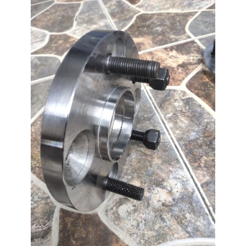 Adaptor velg livina 4x114 ke 5x112