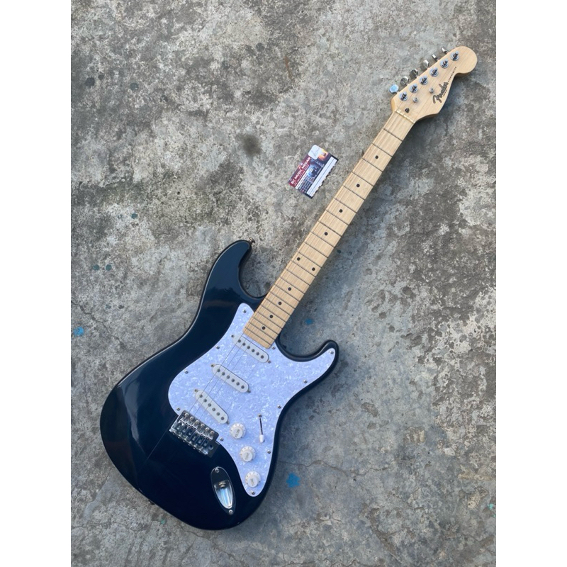 Gitar Fender Stratocaster HQ Second