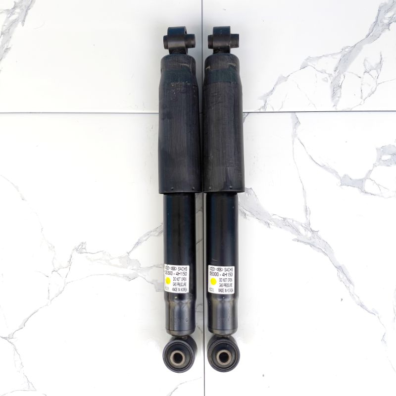 shock hyundai h1 belakang