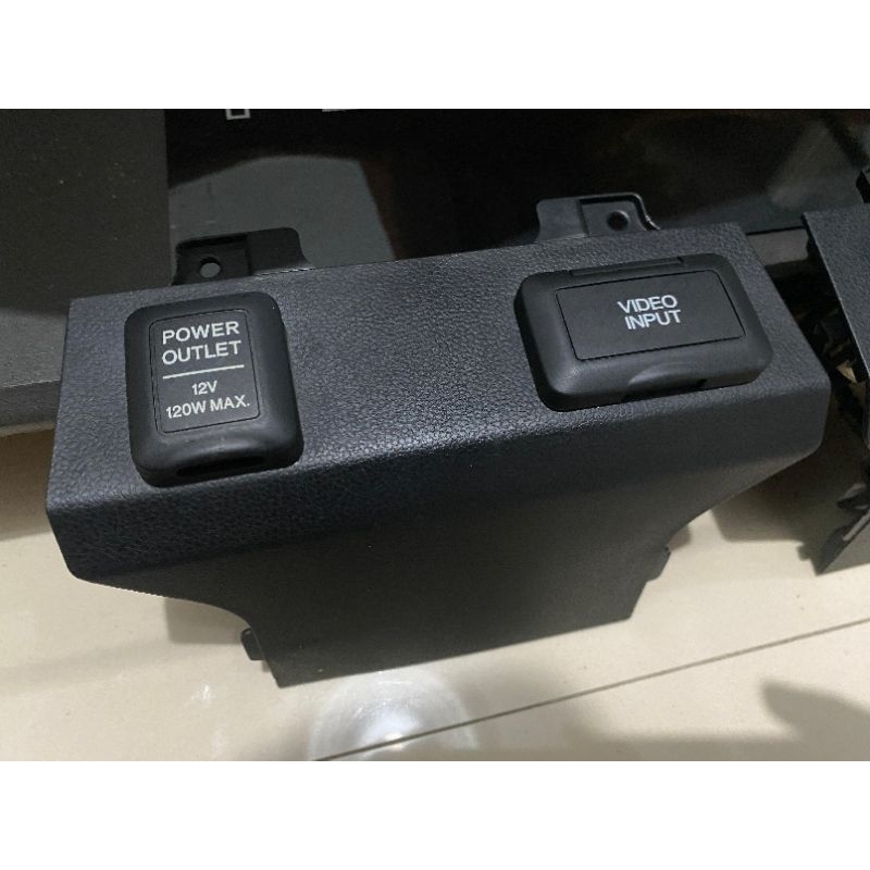 power outlet lighter USB Video Honda jazz FIT GE8