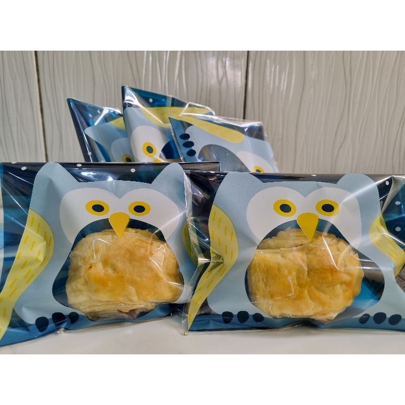 

Raisin Roll (Roti Kismis)