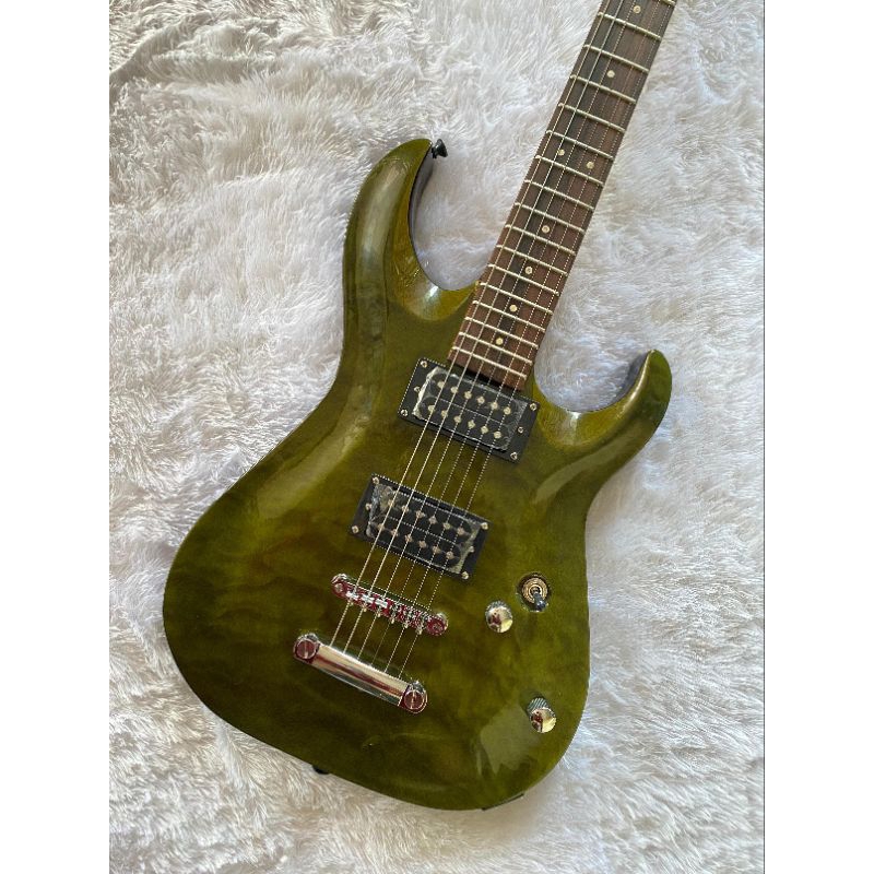 Gitar Model LTD warna Green
