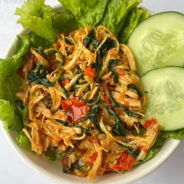 

nasi ricebowl ayam suwir kemangi (minimum order 10 pack)