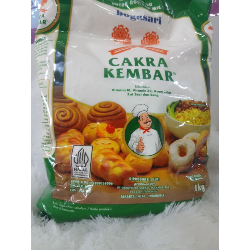 

Tepung Terigu bogasari cakra kembar 1kg