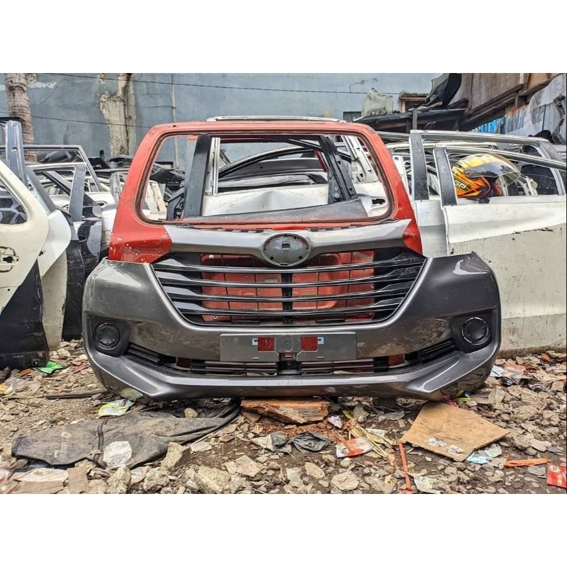 bumper bemper depan mobil Toyota Avanza 2015 2016 Original copotan
