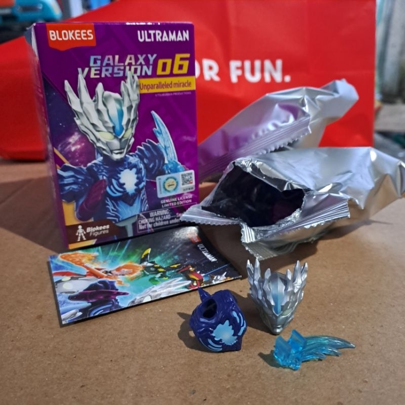 BLOKEES ULTRAMAN SAGA GALAXY VERSION 06