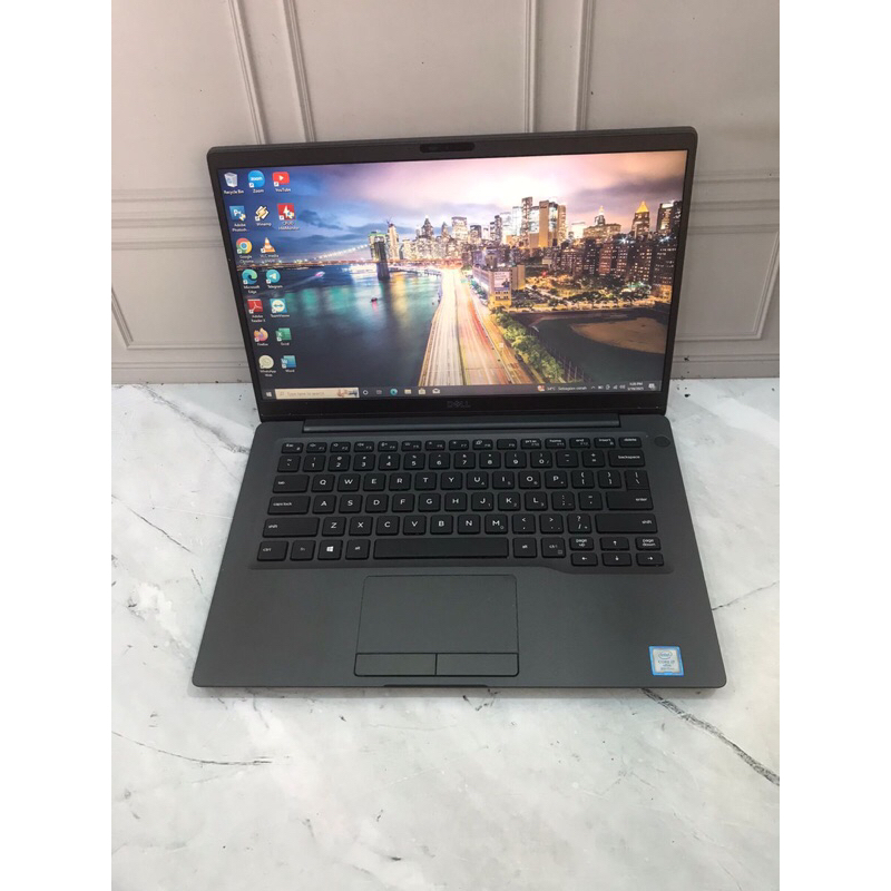 Laptop Dell Latitude 7400 intel core i7 gen 8