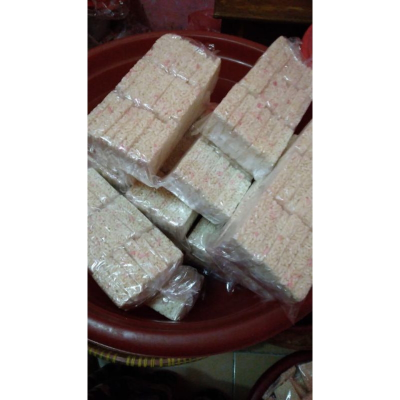 

tengteng makanan tradisional homemade
