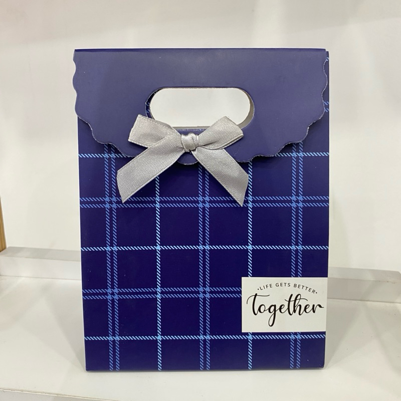 

Paper Bag Tutup XS Motif / tempat kado gift tas kertas