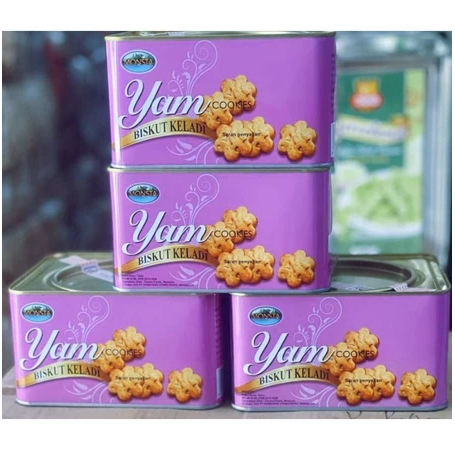 

MONSTA YAM COOKIES 700G / BISKUIT KELADI /ROTI MALAYSIA/ROTI /Biskuit Ubi keladi Yam Cookies MONSTA 700 gram / Roti Keladi Malaysia Kaleng 700gr / KUKIS TALAS kemasan tin 700gram