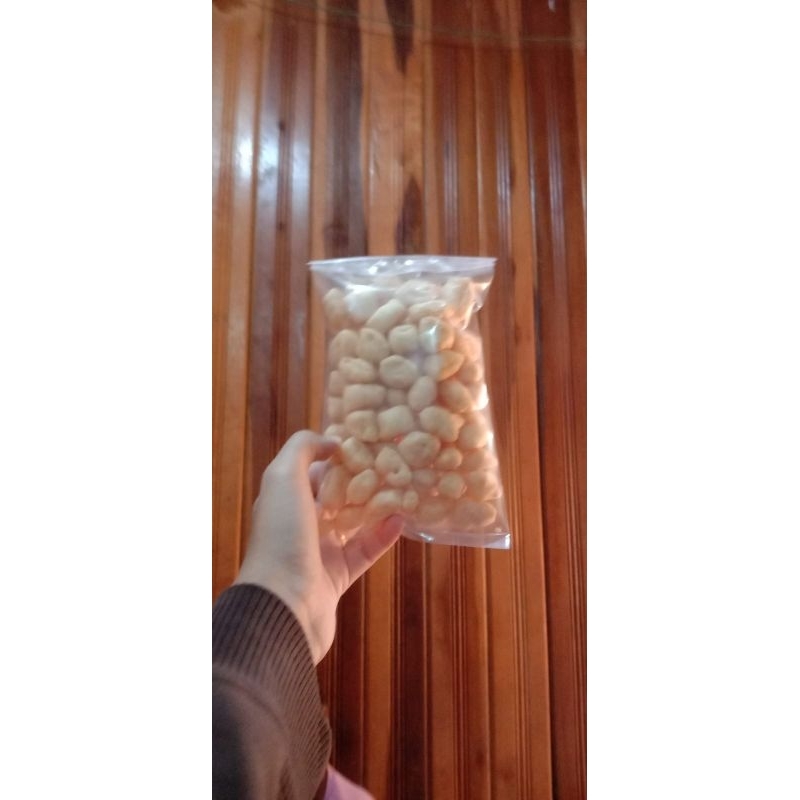 

Amplang khas sukamara kalimantan tengah