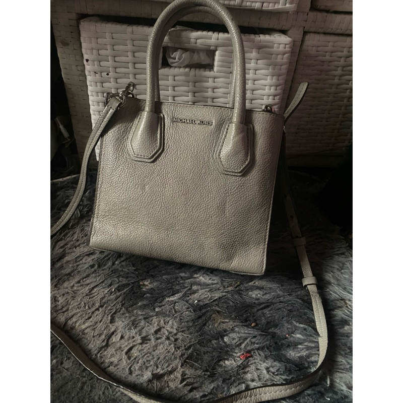 tas mk michael kors mercer abu