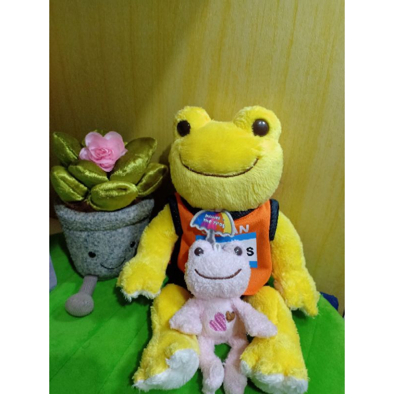 Preloved Boneka Pickles The Frog