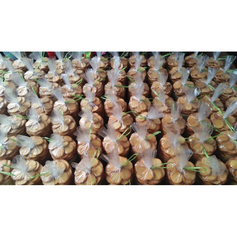 

kue kering bolu pay Asli