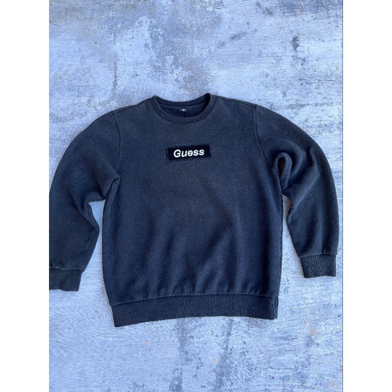 CREWNECK GUESS HITAM SWEATER HITAM BRAND GUESS ORIGINAL