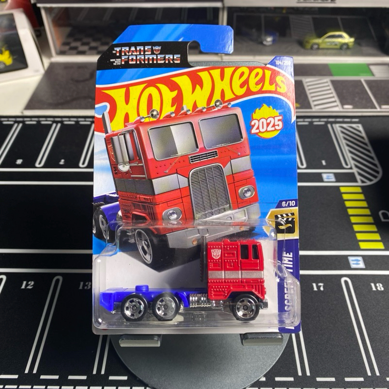 Hot Wheels Optimus Prime