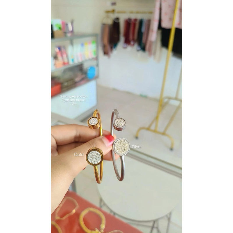 GELANG QUANTUM PENDANT BESTSELLER