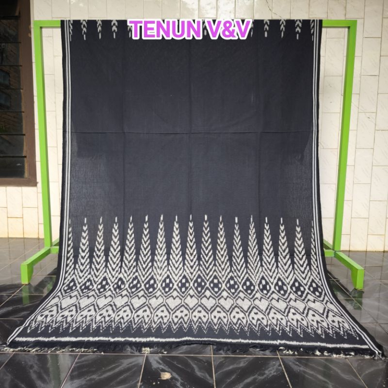 Kain Tenun Halusan Motif Rumput Gajah (VV 52)