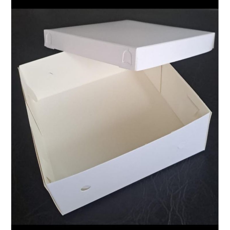 

50 Pcs Dus Nasi Polos Putih Gloss Model Tutup Alas Pisah, Box Nasi Putih TAP KC 400