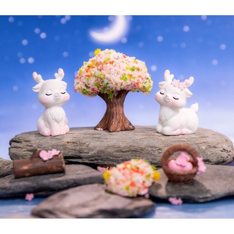 Figure SET Rusa Sakura Diorama/Pajangan