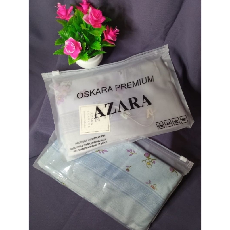hijab_segiempat_oskara_azara_motif_bunga