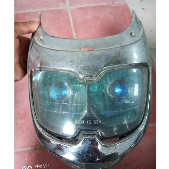 batok lampu honda nova dash blue eyes
