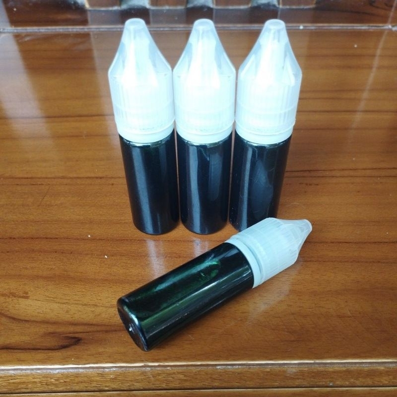 'ESSEN JABRIK'esen ikan nila (lumut) biang sereh,jeruk purut, pandan.