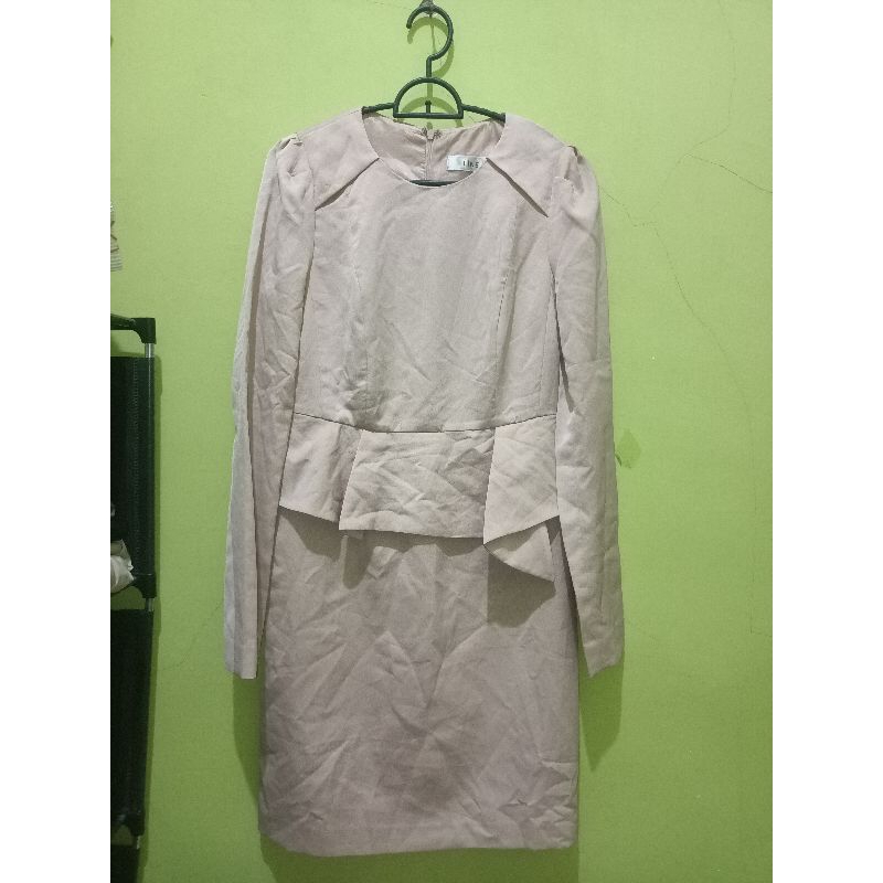 [Branded] Preloved one set formal