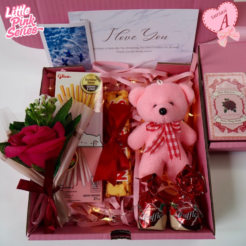

DISKON HAMPERS SNACK BOX GIFTBOX KADO PINK SERIES KADO VALENTINE KADO ULANG TAHUN WISUDA SUPRISE